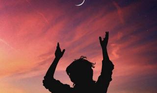 弯弯的月亮伴奏 弯弯的月亮伴奏