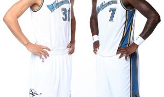 易建联cba各赛季场均数据 易建联cba第一季场均得分