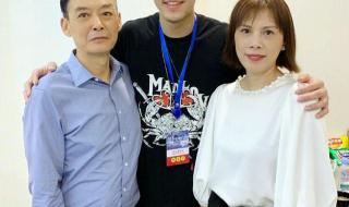 中国男篮郭艾伦身高